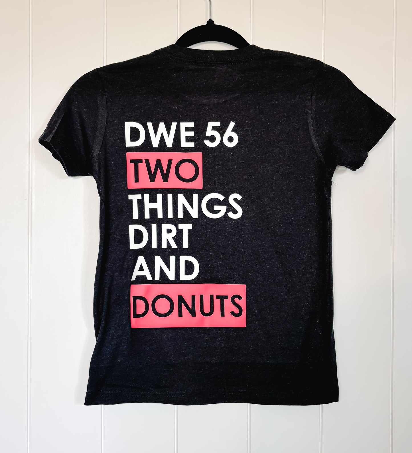 DwE 2025 Peace Out Youth Tees