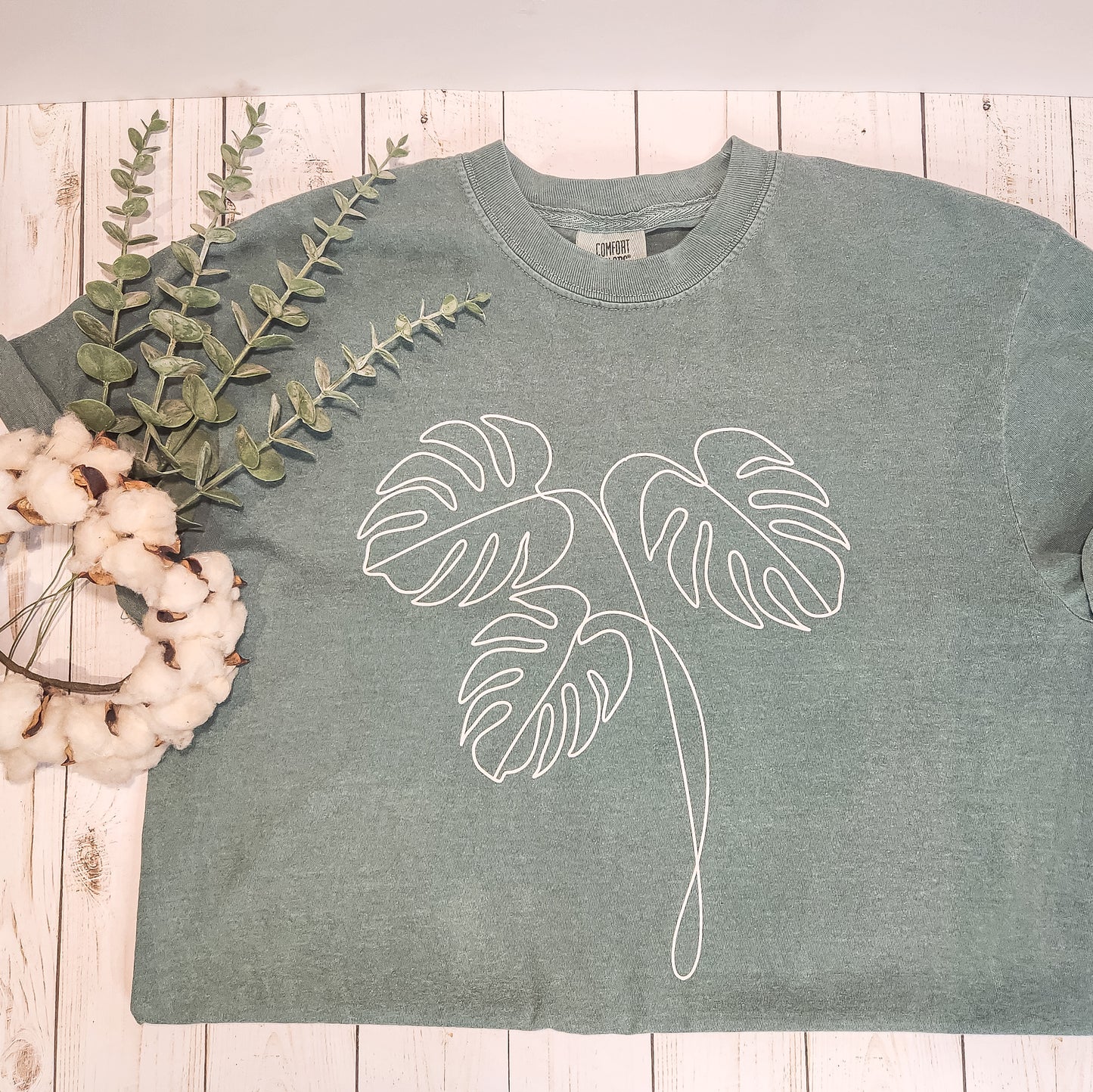 Light Green Minimalist Leaf Tee