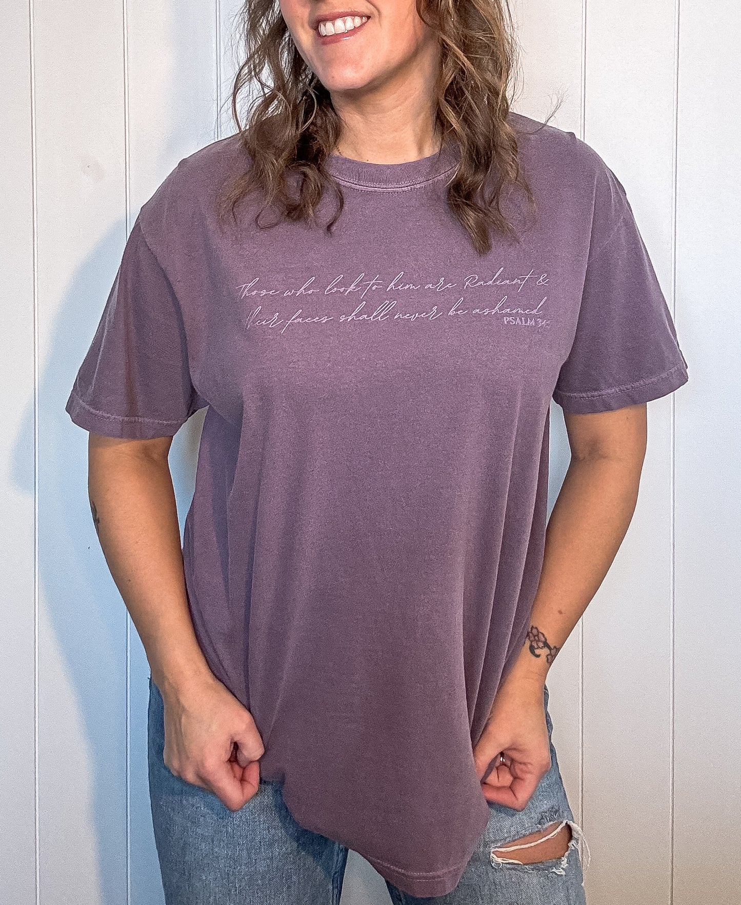 Radiant Verse Psalm 34:5 Wine Tee